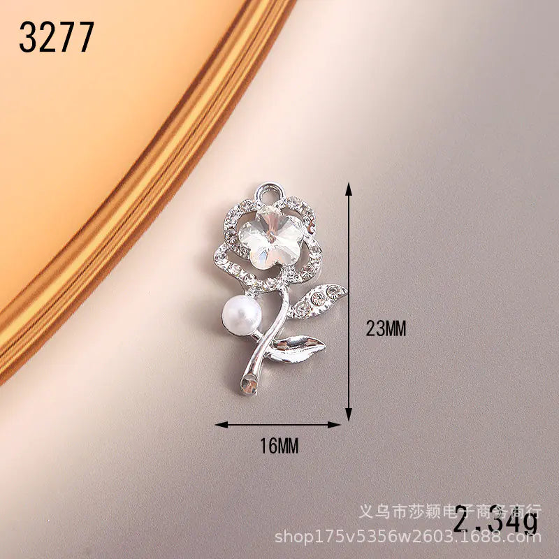 Fashionable Commuter Women's Earring