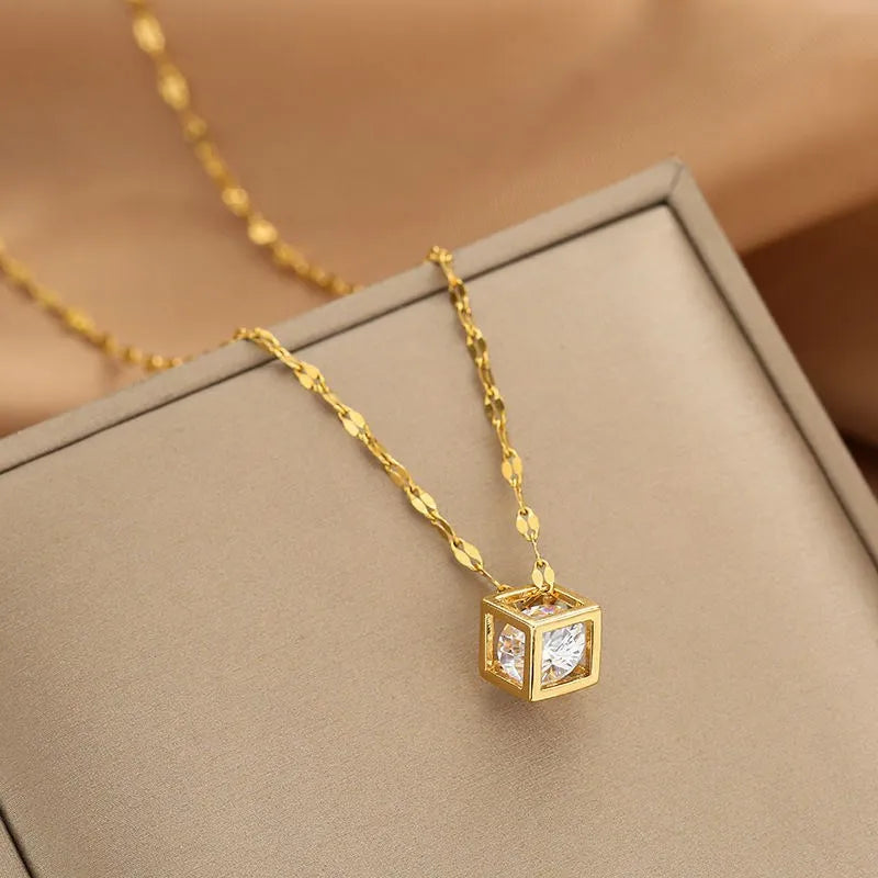 Gold-Plated Clavicle Necklace