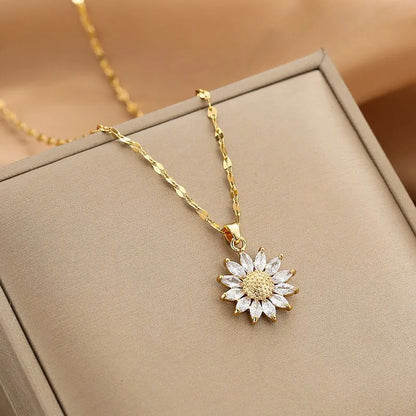 Gold-Plated Clavicle Necklace